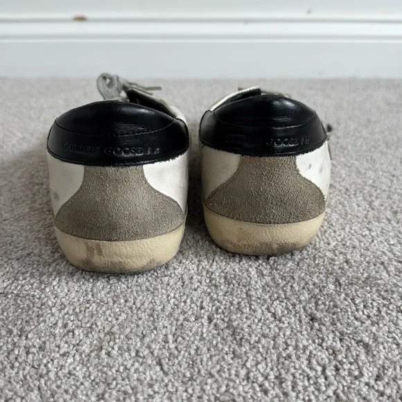 Golden Goose White and Gray Low-Top Sneakers - Picture 5 of 9